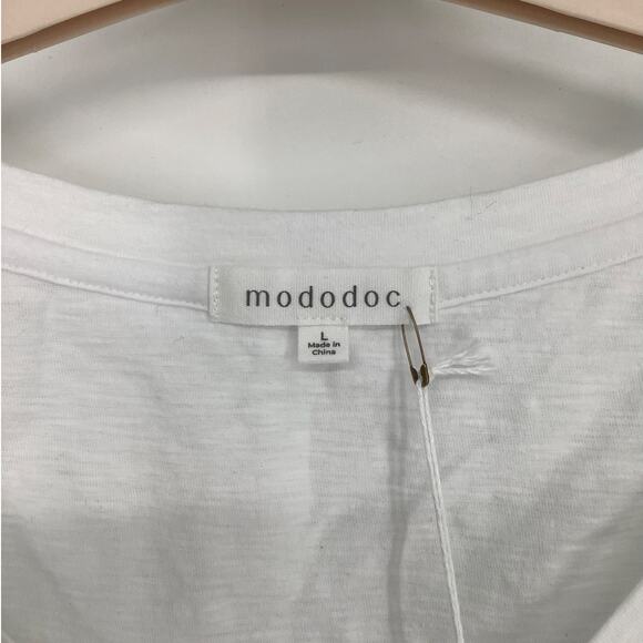 Mododoc Size Large White 3/4 Sleeve Twist Trim Top V Neck Minimalist OS19-17 - Picture 3 of 7